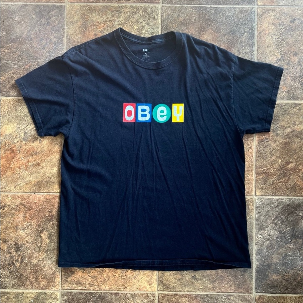 Obey Worldwide T Shirt Men’s XL Streetwear/Skate/Kpop • BTS J-HOPE